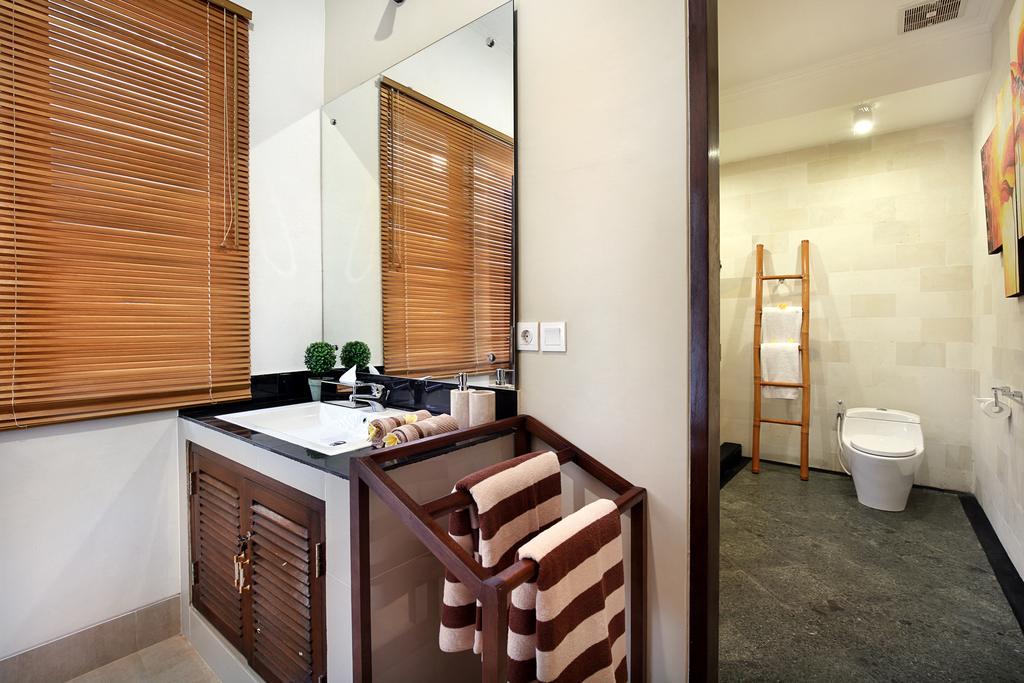De Liza Villa Seminyak Beachside By Bali Asia Villa Exterior foto